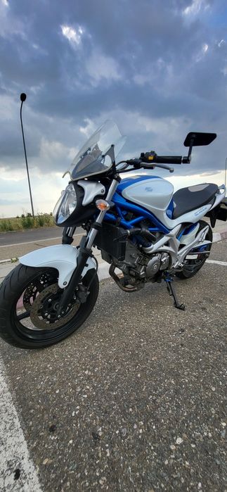 Suzuki Sfv 650 Gladius