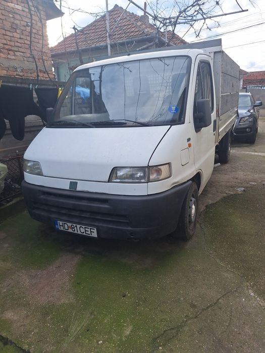 Camioneta fiat ducato