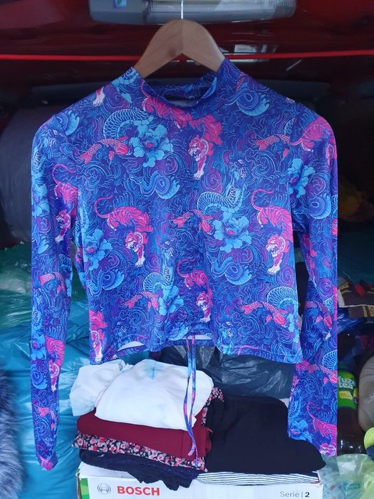 •ATENȚİE ! Am 2500 kg de haine second hand la sac preț 18 lei kg•