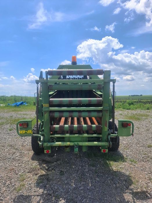 Продавам балировачка Krone BigPack 1290 XC