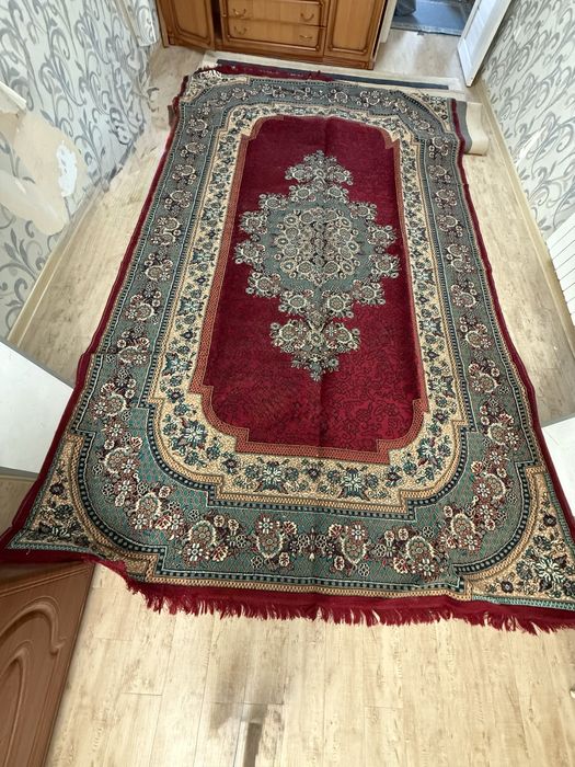 Кілем размер 2,5 х 4