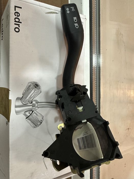 Прдрулевой переключатель поворотников, гитара на Cayenne 955