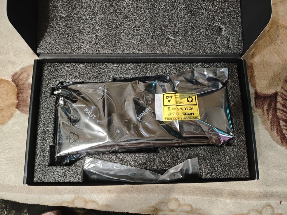 Продам RTX 5070 12GB