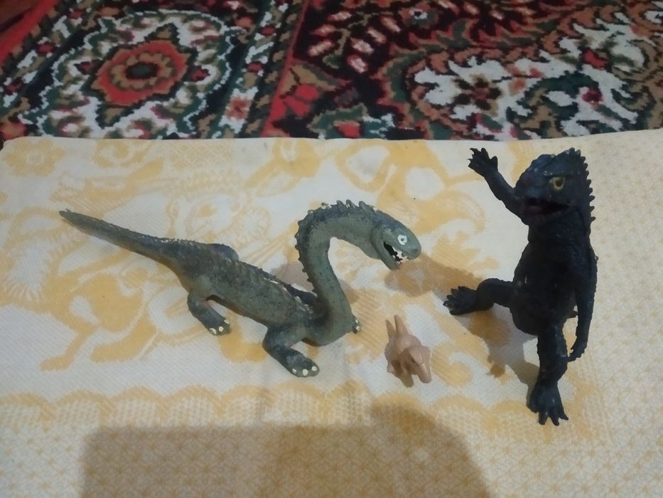 Годзилла игрушки ренки