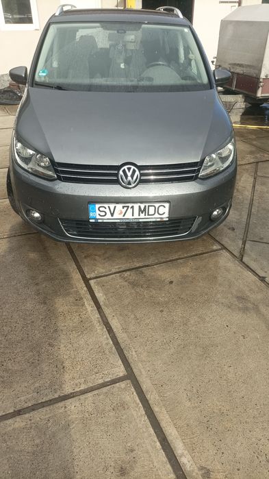 VOLKSWAGEN Touran 2011 — imagine 4