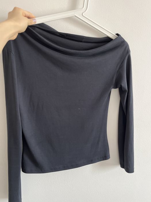 Продам кофту Mango