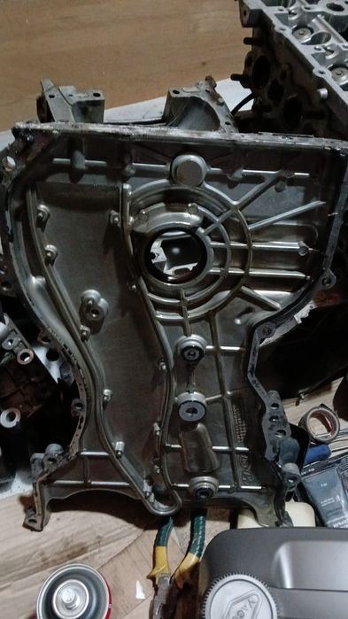 Мотор, запчасти на Kia Sorento