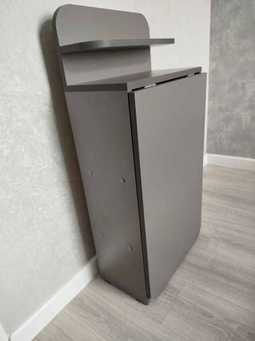 Стол для маникюра