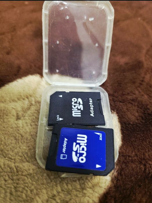 Card memorie microSD + adaptor SD