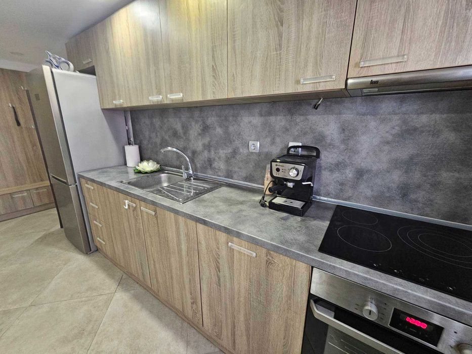 Продава се Тристаен апартамент в София, Лозенец - 80 кв.м за 1988 €/кв.м - Снимка #12