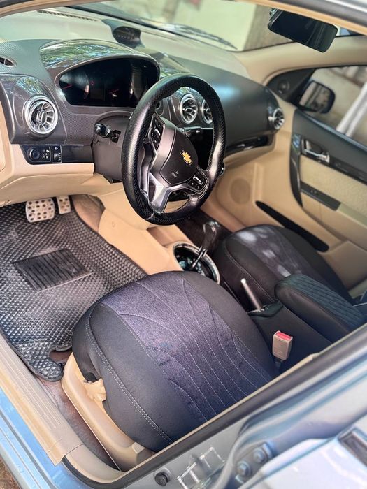 Chevrolet nexia 3 avtomat