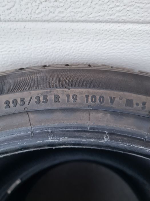 Зимни гуми 2 броя CONTINENTAL ContiWinter TS830P 295 35 R19 дот 4515