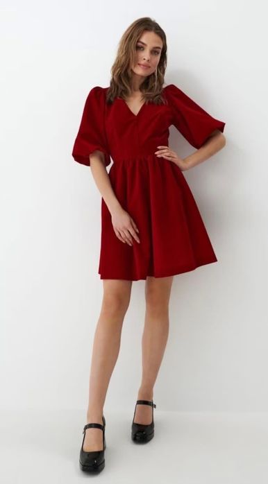 Червена рокля с буфан ръкави - Mohito