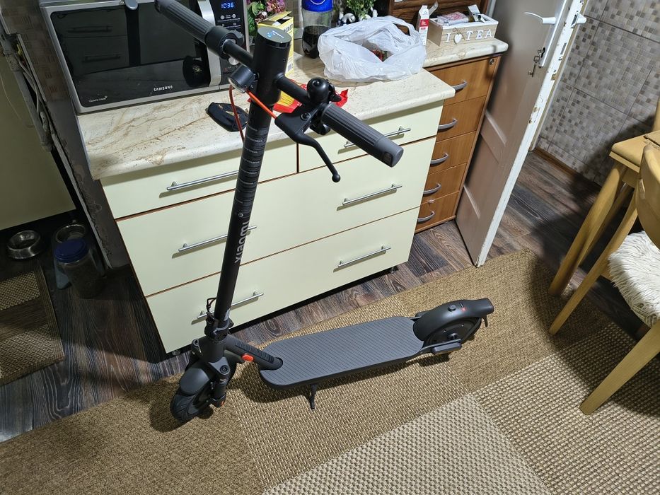 Vând Trotineta Xiaomi scooter Elite