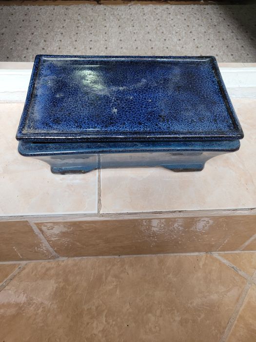 Casetă din ceramica