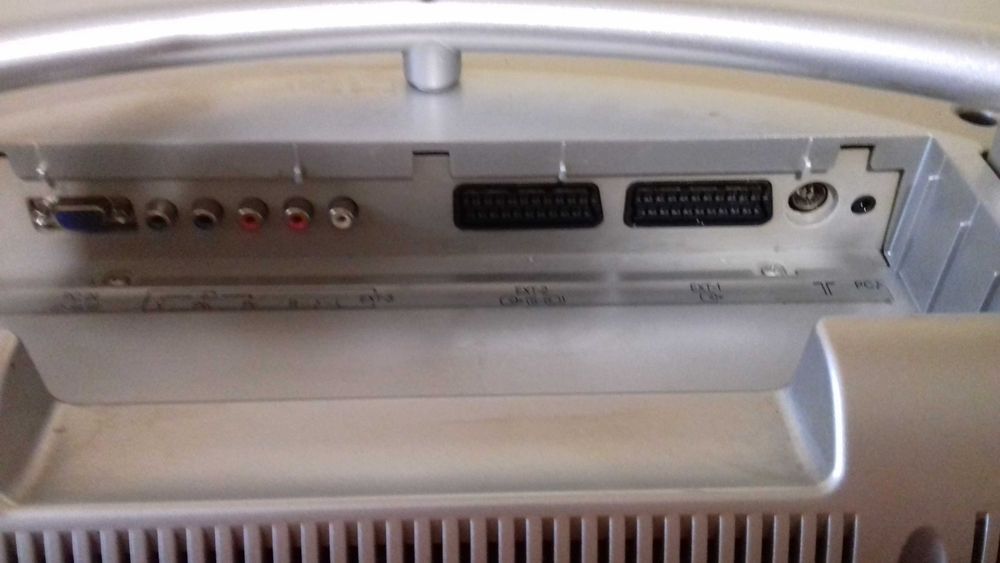 телевзор JVC-LT26B60SU