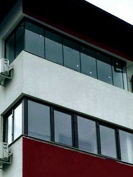 Terase, balcoane foișoare cu sticlă armonică glisantă securizată