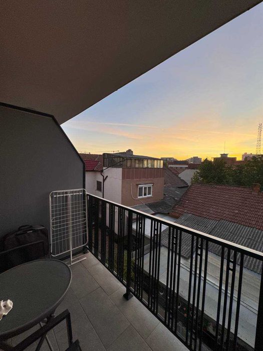 Apartament de închiriat în Oradea , 1 cameră, bloc nou