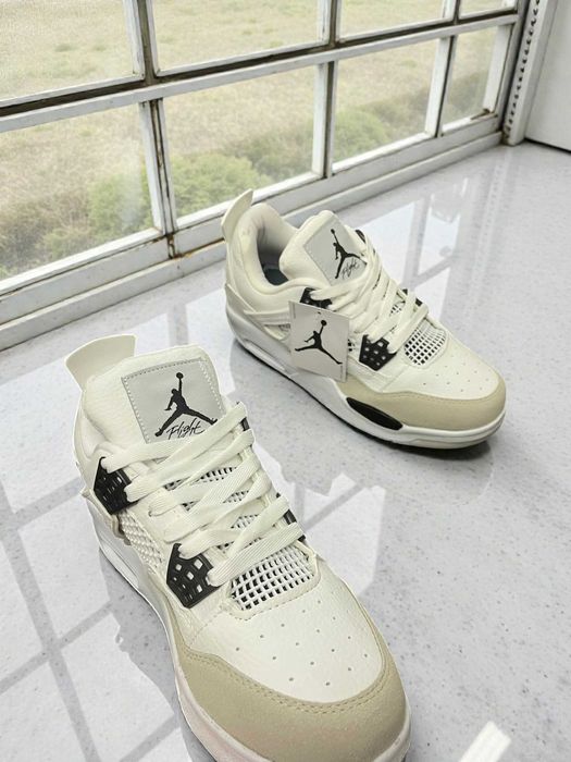 Adidasi Jordan 4 Retro Crem - Adidasi Fete Baieti