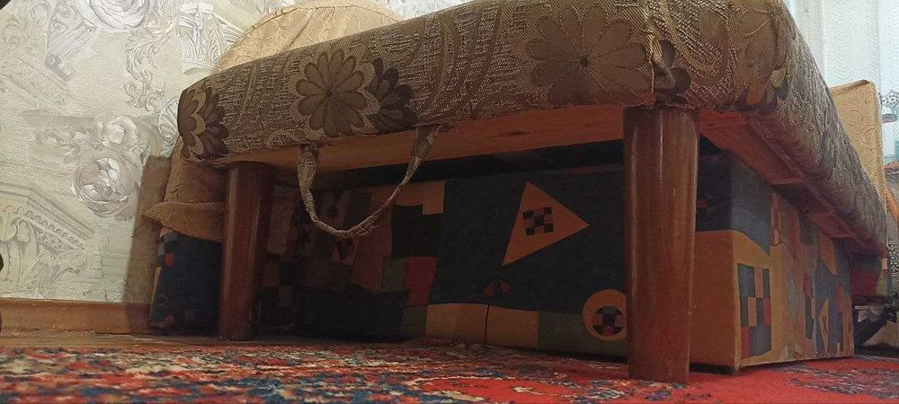 Диван-кровать тахта с ящиком