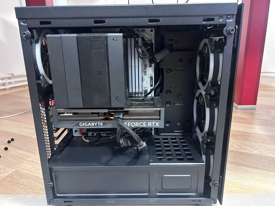 PC gaming I9 14900K Nvidia 4070 TI Super OC 3 vents 128 GB RAM