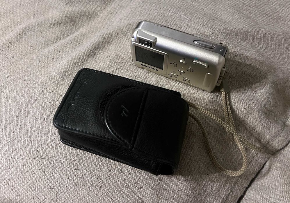 Aparat foto Olympus mju 400 Digital functional baterie si toc