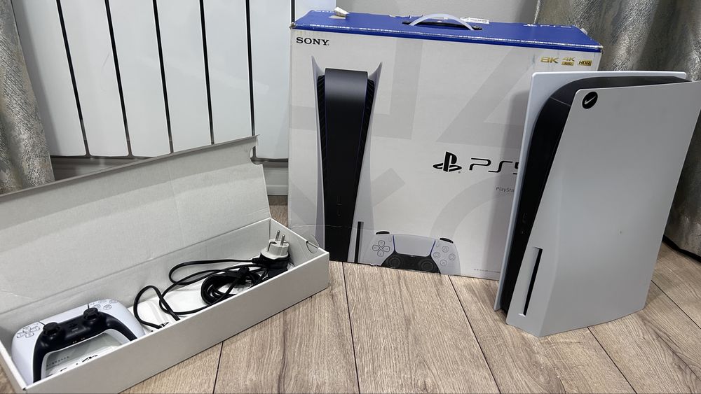 Продам PlayStation 5.