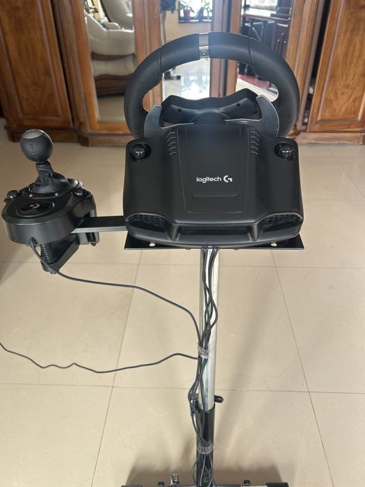 Vand volan logitech g920+pedale+schimbator+suport pentru toate