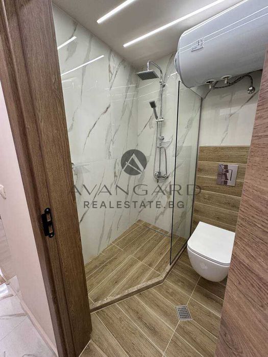 Продава се Двустаен апартамент в Пловдив, Център - 107 кв.м за 2795 €/кв.м - Снимка #5