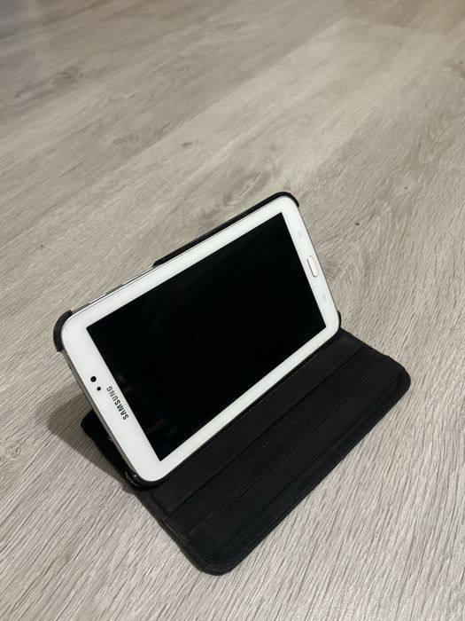 Samsung tab3 lite 8gb cu husa