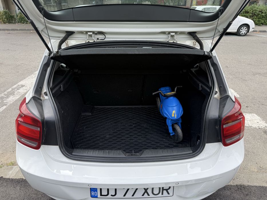 Vand BMW 114d manual avariat distributie/ambreiaj/volanta schimbate