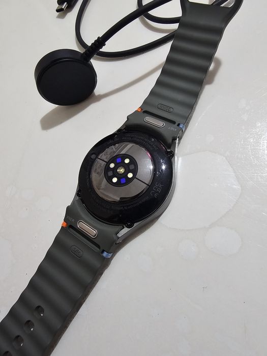 Смарт-часы самсунг