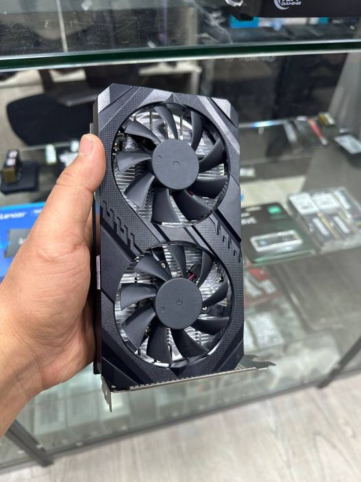 Rx 580 8gb 256bit ddr5  Holati zor  4ta dona