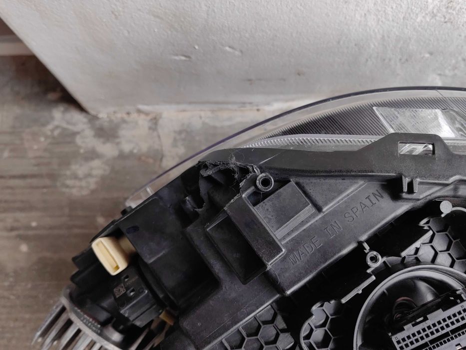 Фар VW Polo 2G IQ.LIGHT LED 22г. десен / Фар Поло 2Г Оригинален