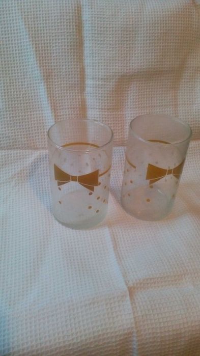 Ретро 12 бр.чинии за хран.--1965г нови Китка Н. пазар--чаши за сладол.