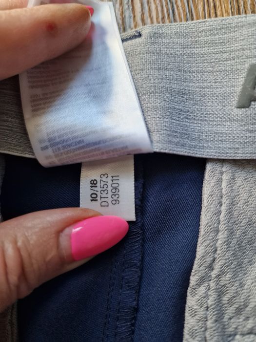 Страхотен мъжки спортен панталон ADIDAS размер 32 / 34