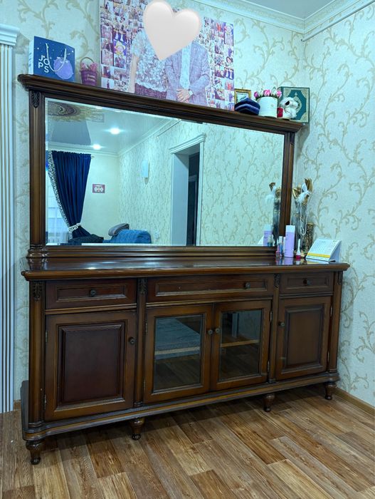 Продается сервант и стенка