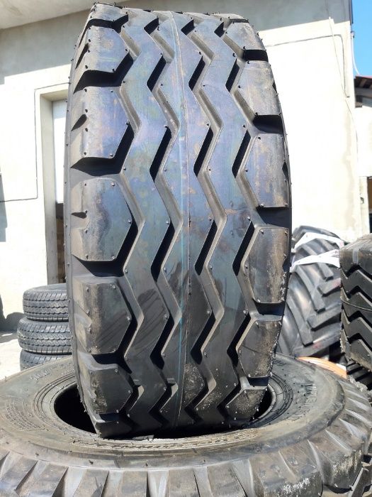 10.0/75-15.3 Anvelope noi de mig presa balotat cu 12PR livrare