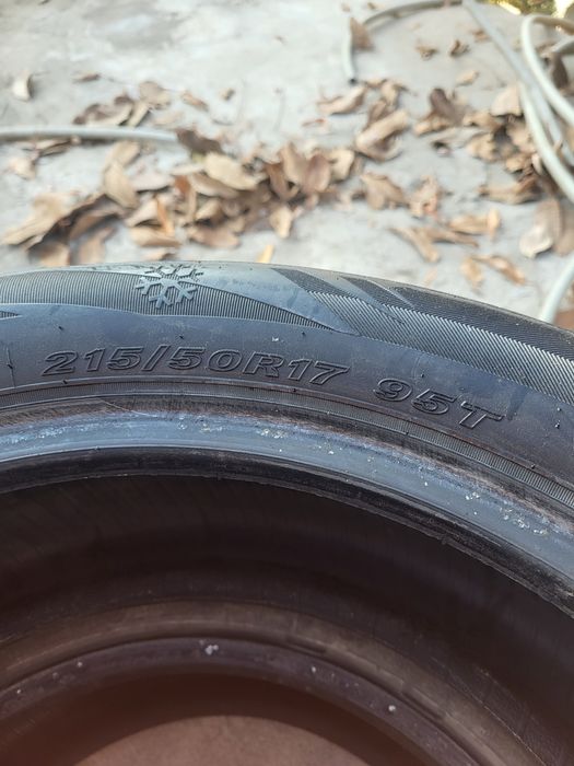 Шины для машины б/у