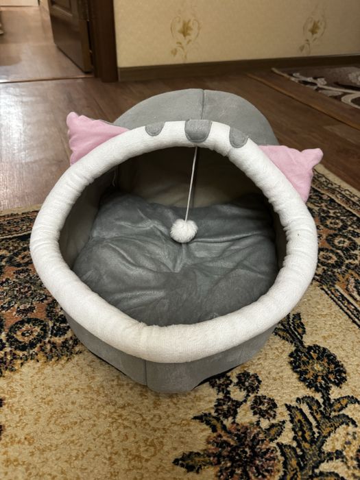 Домик для котиков
