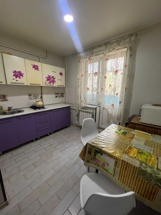 1 к. кв. посуточно Сазда Марат Оспанова 58