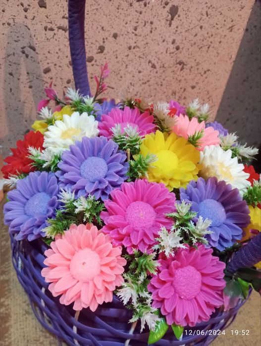 Sovunli iforli gullar zakazga yasaladi