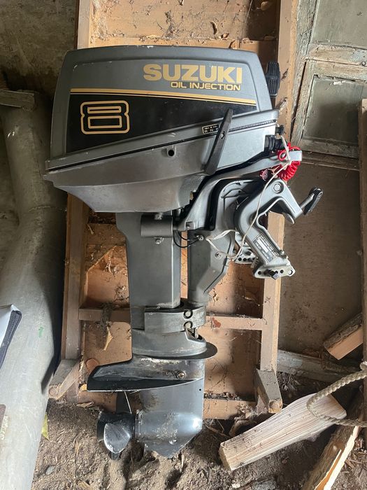 Лодочный мотор Suzuki 8
