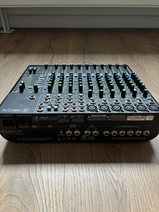 Mixer analog Mackie 1402 VLZ4