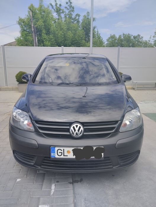 Vând Golf 5 plus 2007