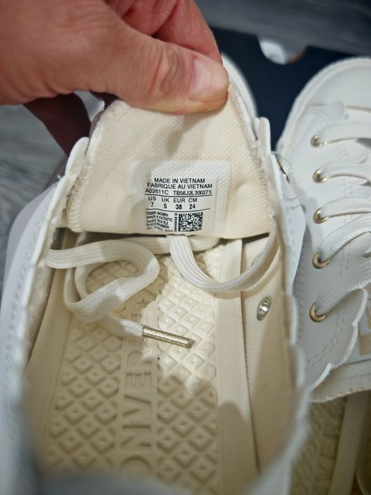 Vând Converse All Star