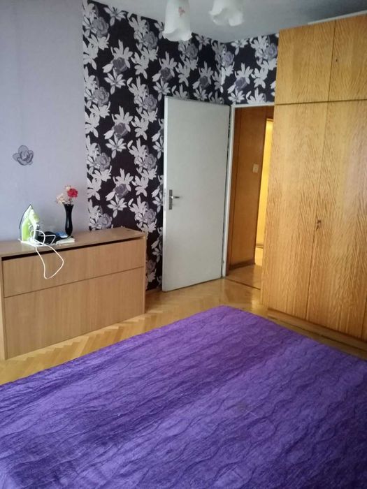 Продаваме  90 кв.м  хубав  3 стаен Надежда 2 , София