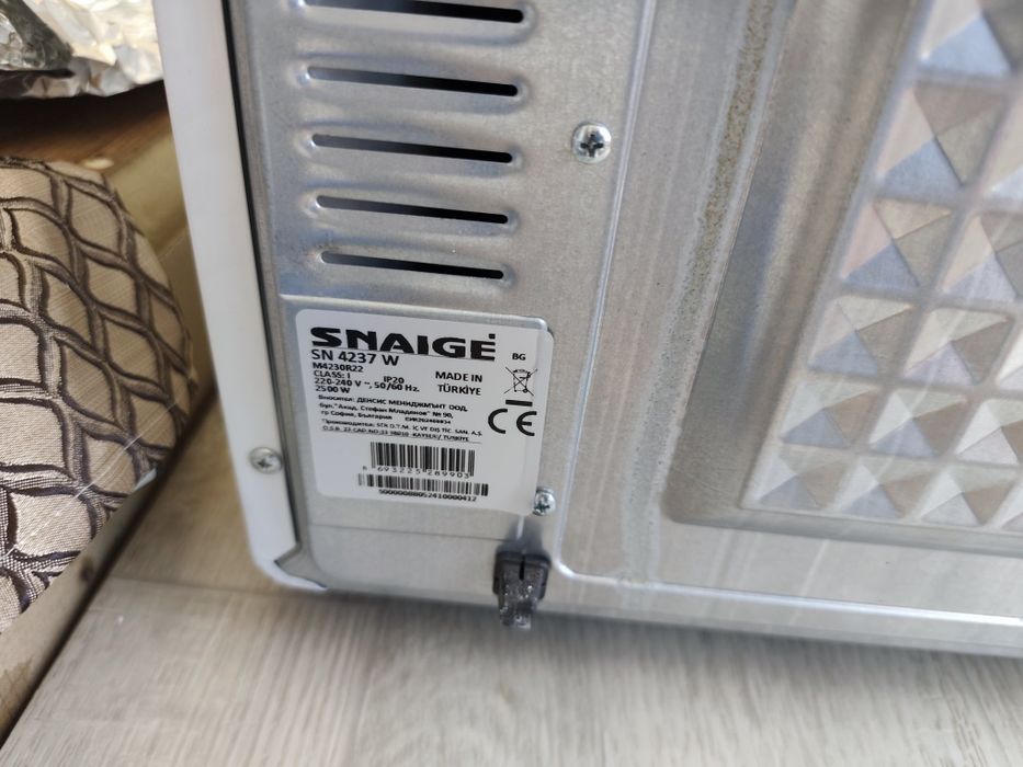 Електрическа печка Snaige SN 4237W