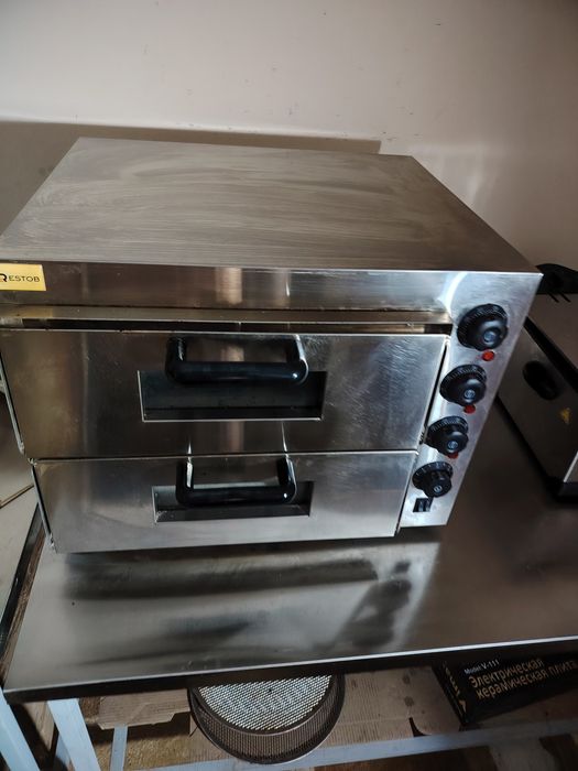 Печь для пиццы, столы