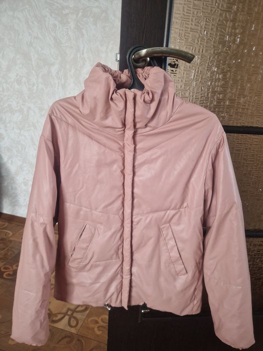 Продам куртки демисезон недорого
